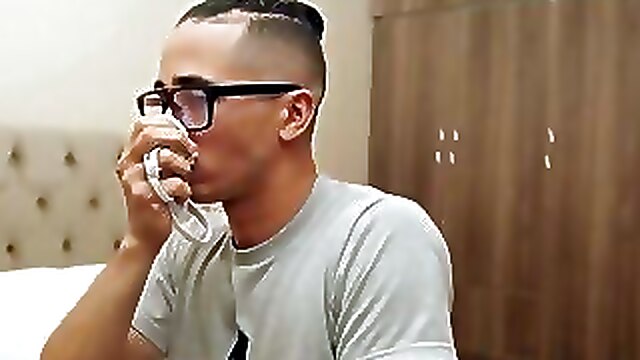 Smelling panties porno, cousin caught, smelling sis panties, panty smelling caught, sistas hd free xxx