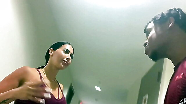 Huge booty riding, phat ass latina riding, latin yoga, bbc fuck fat ass, lift latina
