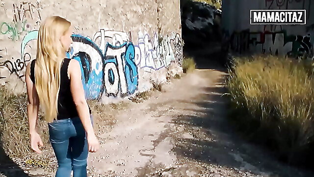 Chicas loca cumshot, mamacitaz blonde, fatty outdoors, mamacitaz big tits, exhibitionist wild